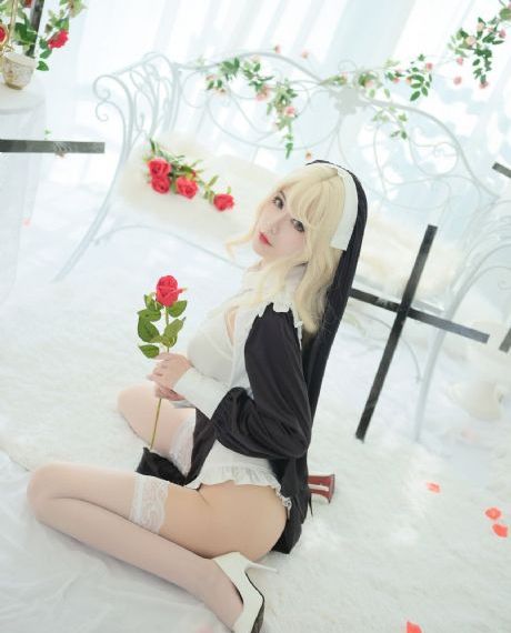 裸体监狱 三级_720影视在线观看
