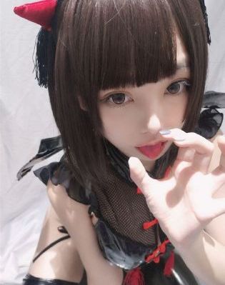 重口虐h调教h肉奴她们和她视频_1080高清完整版播放